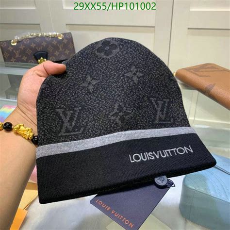 louis vuitton cappello lana|louis vuitton knit scarf.